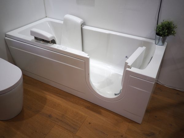 Walk In Tub Repair in Smyrna