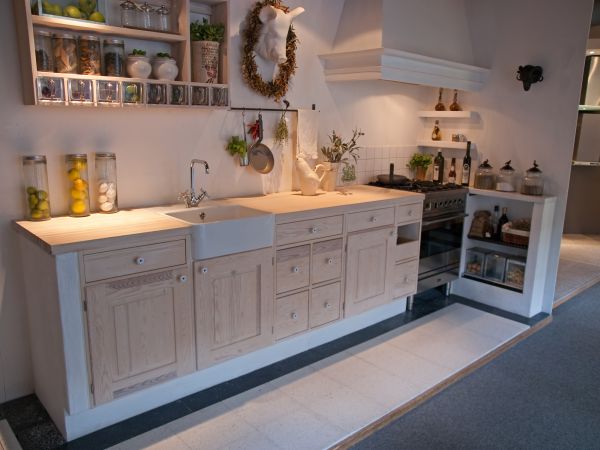 Country Sink Installation in Smyrna