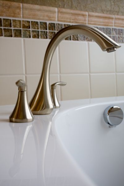 Bathtub Faucet Repair in Smyrna